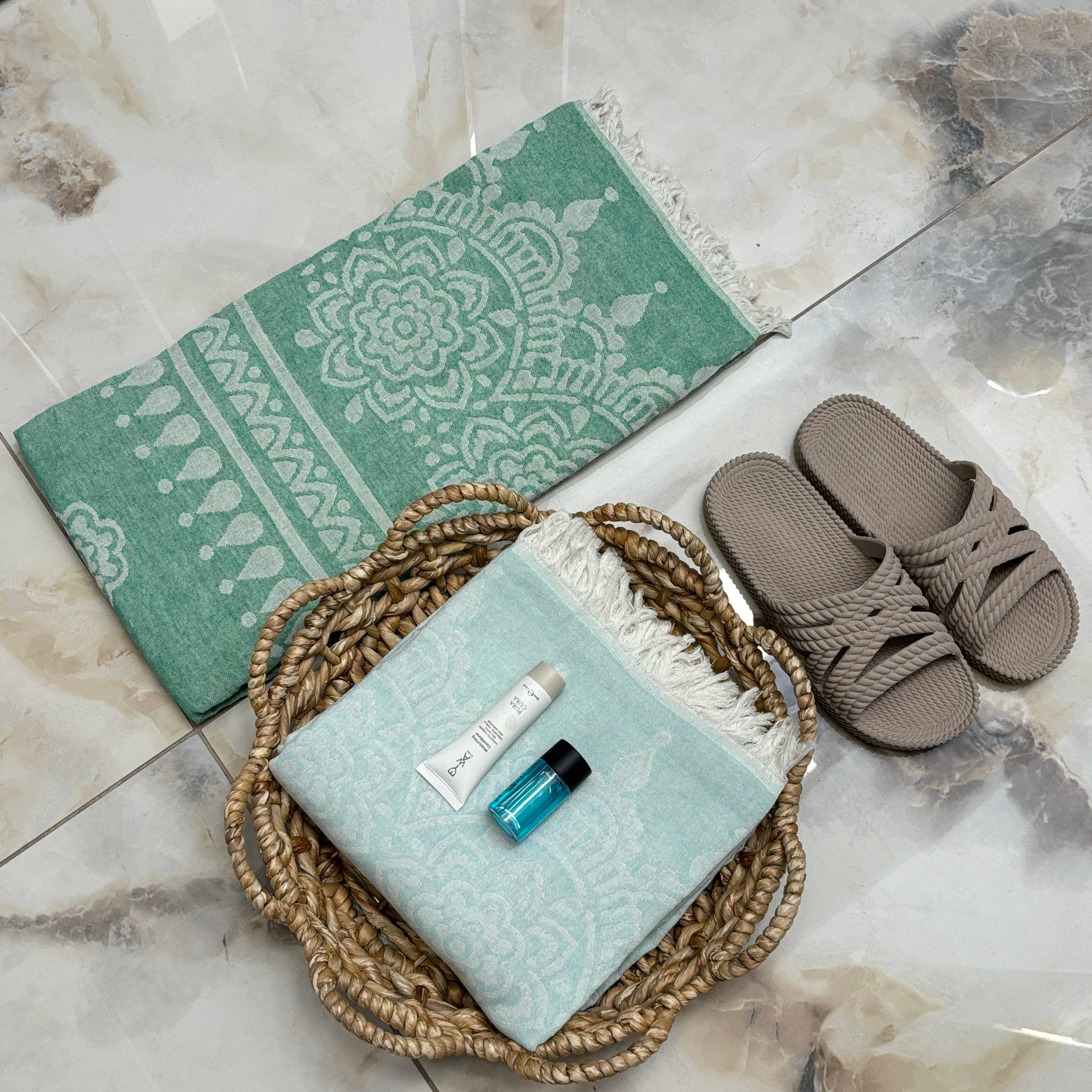 The Loom Wholesale - Wholesale Beach Towel - Floral Motif Turkish Cotton Hammam Towels10