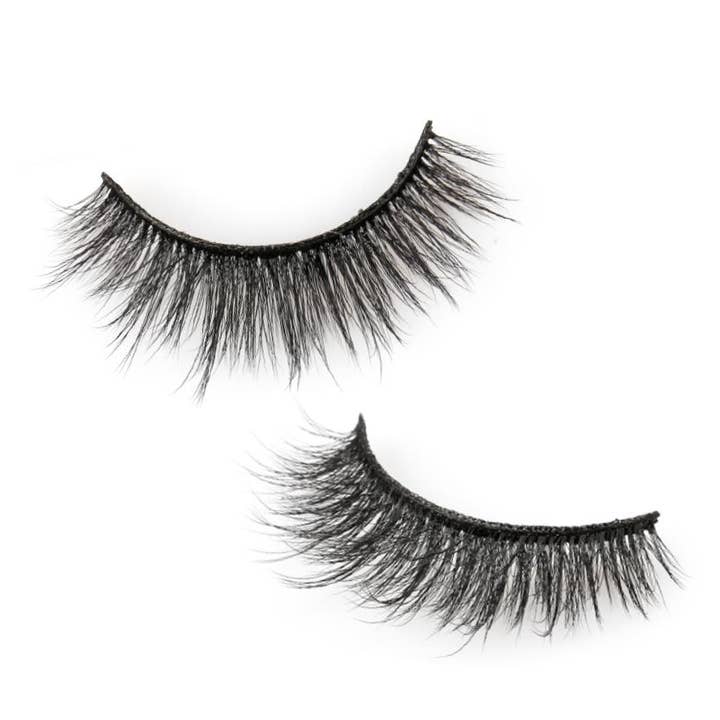 makaLash - Oahu for wholesale by MakaBeauty Hawaii