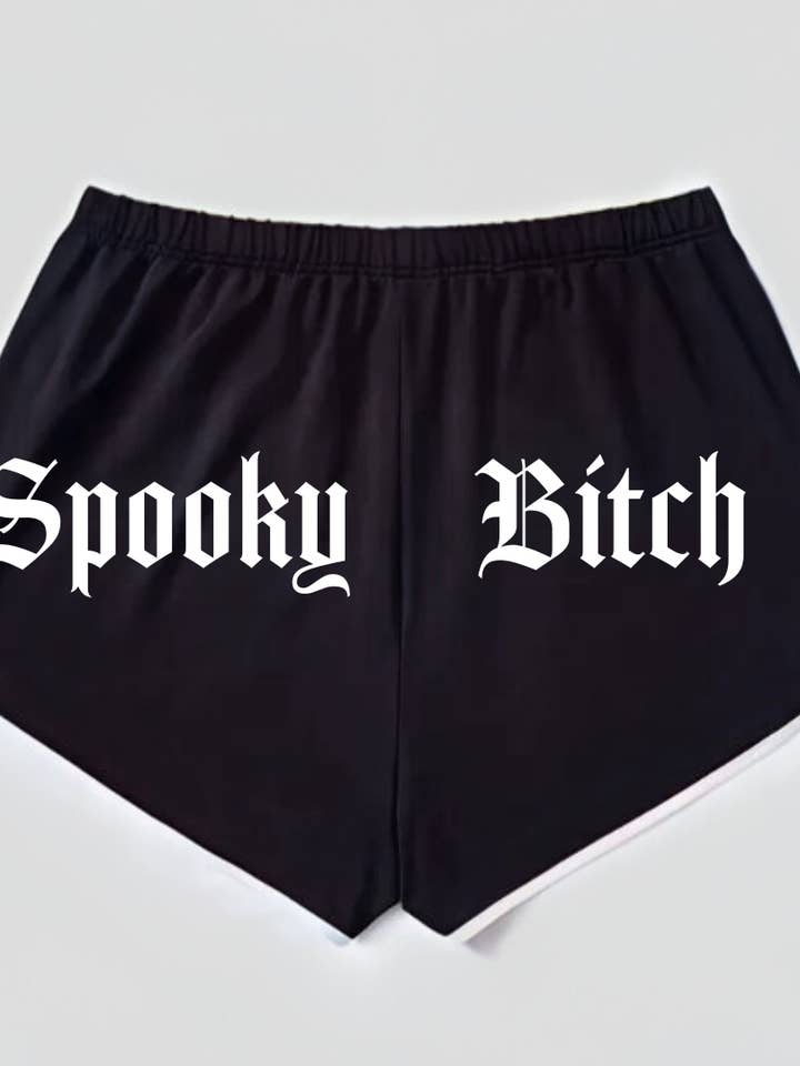 Spooky Bitch, Gotisk Alternative Retro Shorts for engroshandel hos Wickedly Divine Shop