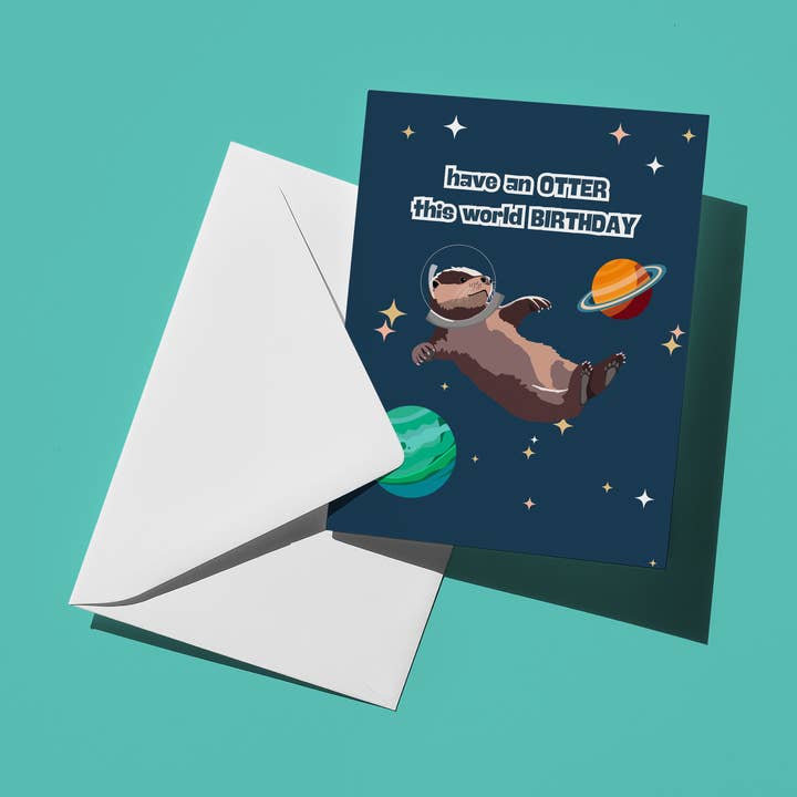 Ayez une carte d'anniversaire loutre de ce monde pour la vente par Hi From Studio