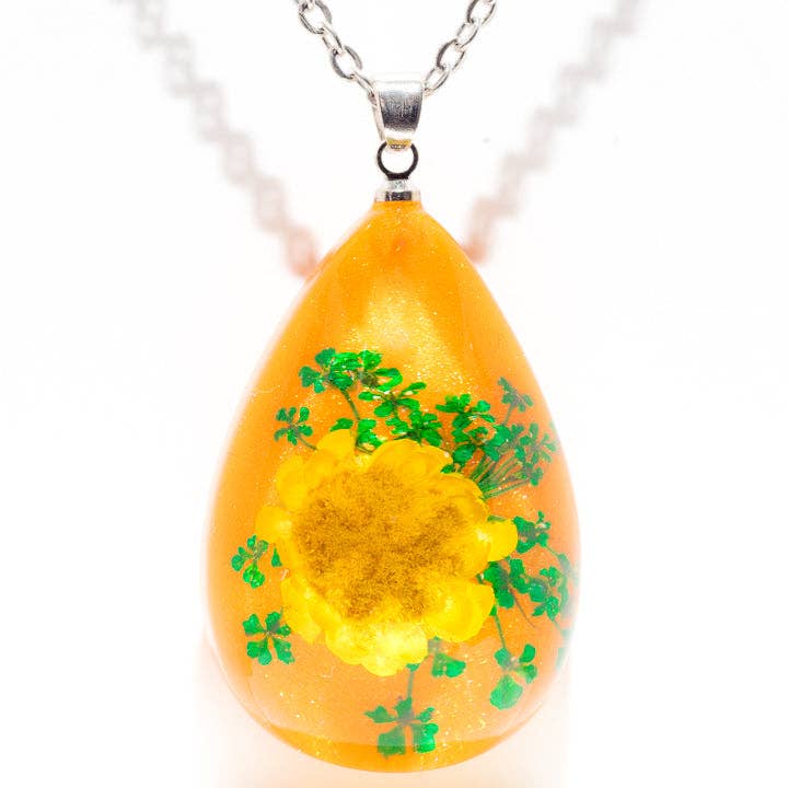 Flower Necklace Orb Bea Orange for wholesale by Hanami Real Flower Jewelry