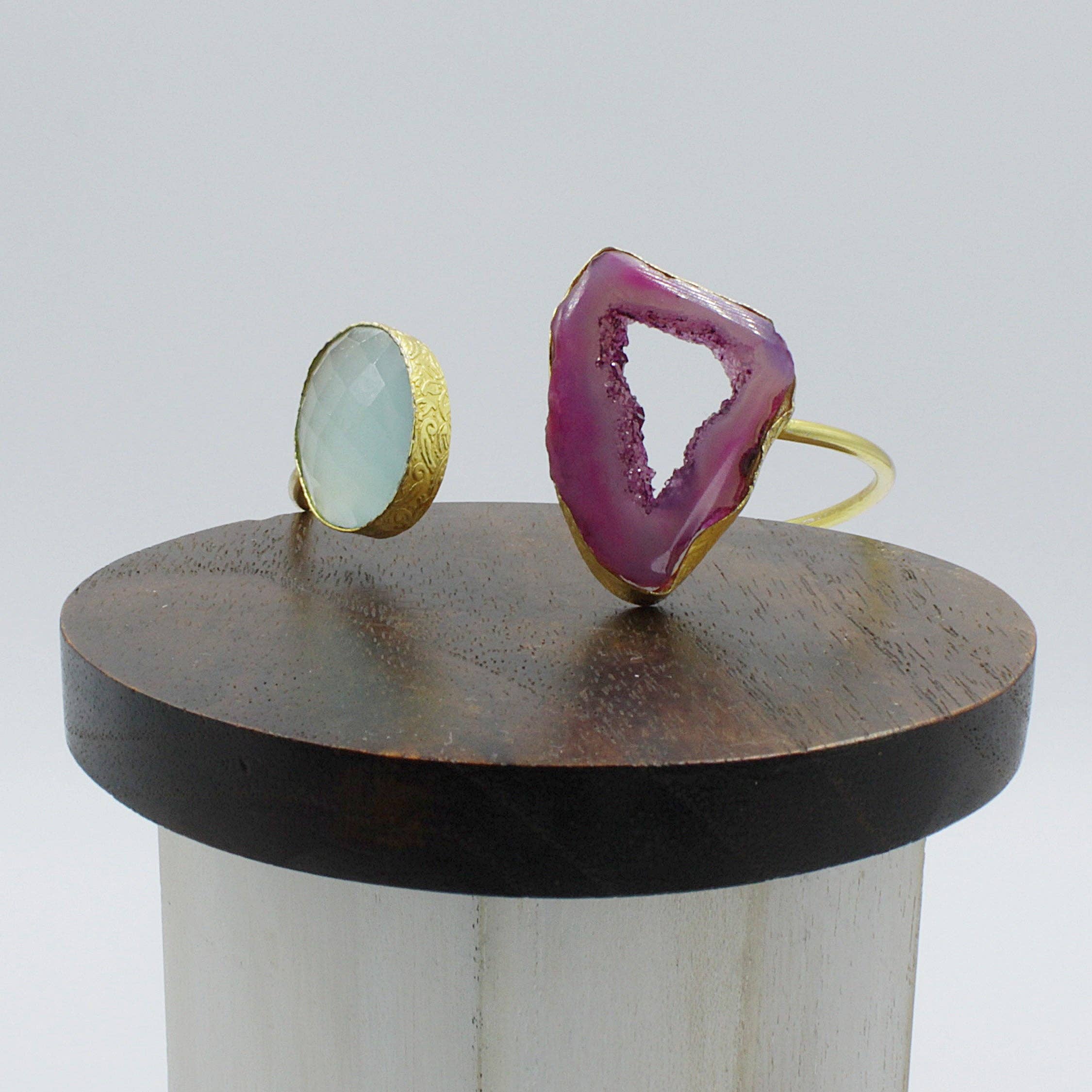 LA MAR - Wholesale Cuff Bracelet - Bracelet with 2 stones, pink and sky blue - chalcedony and agate quartz gold-plated7