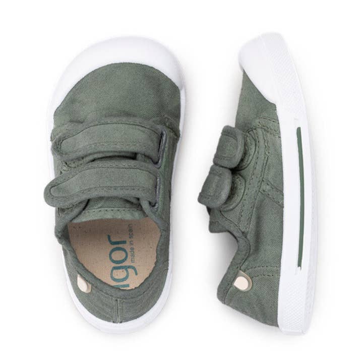 Pituka Wear - Wholesale Lifestyle trainers – Kids - BAREFOOT CANVAS TENNIS SHOES V. IGOR CANVAS15