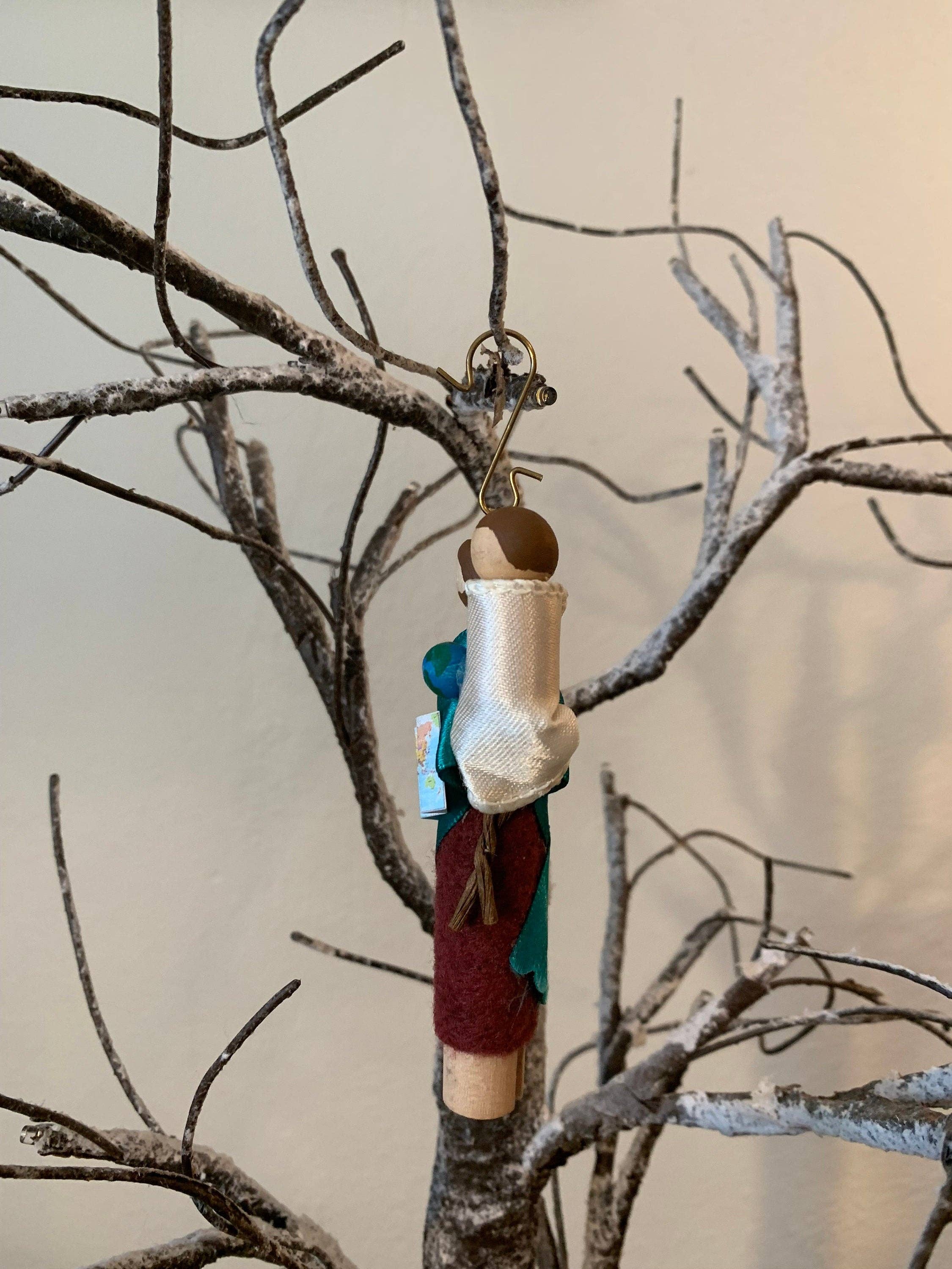 Our Saint Family – wholesale Ornament – St. Christopher Wooden Doll Ornament2