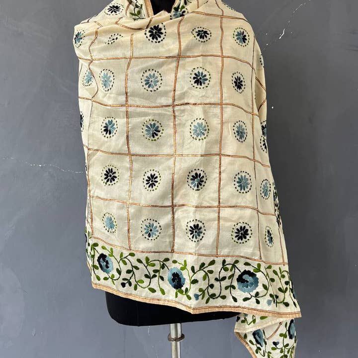 bhavnas boutique - Wholesale Wrap β Women's - Chanderi Cotton Embroidered Thread Festival Phulkari Dupatta1