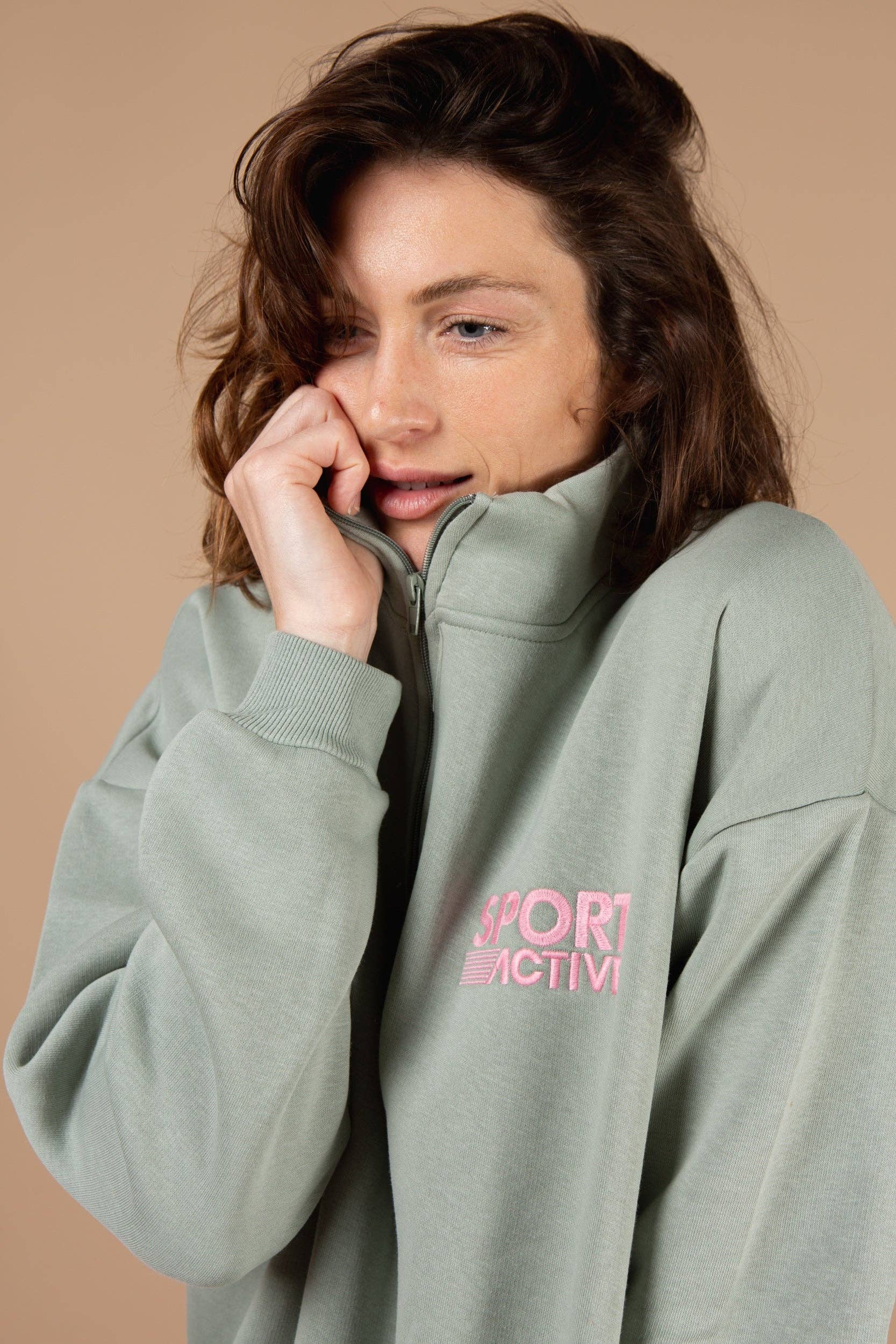 Tilley & Grace – wholesale Sweatshirt – Women's – Brooklyn Zip Sweatshirt1