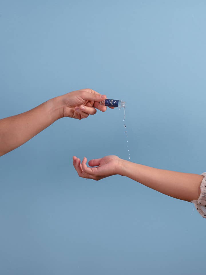 Essential Oil Roll-on Bottle for wholesale by DEEPS