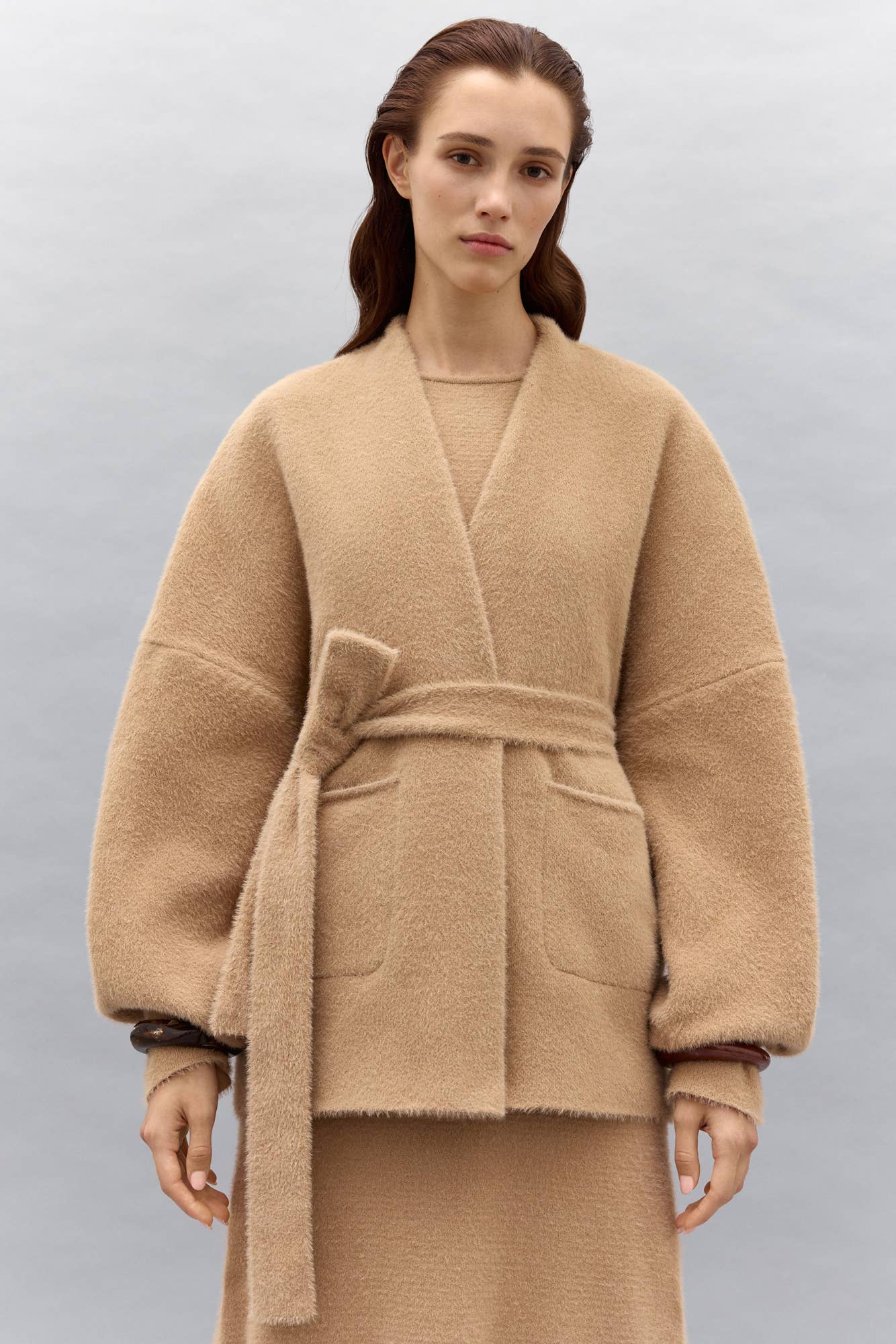 Nenya Fashion Limited - Wholesale Cardigan - Women's - Amber – Fluffy Yarn Kimono Cardigan1