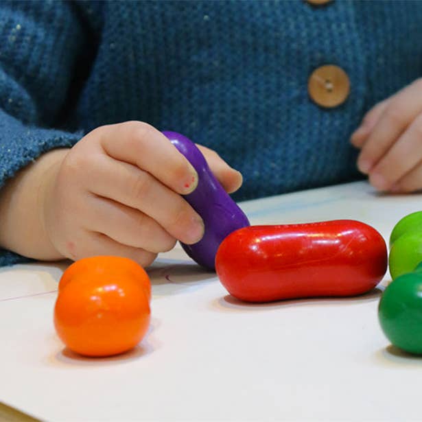 Living Refinery – wholesale Crayons – Child & baby – Goober - Peanut Crayons4