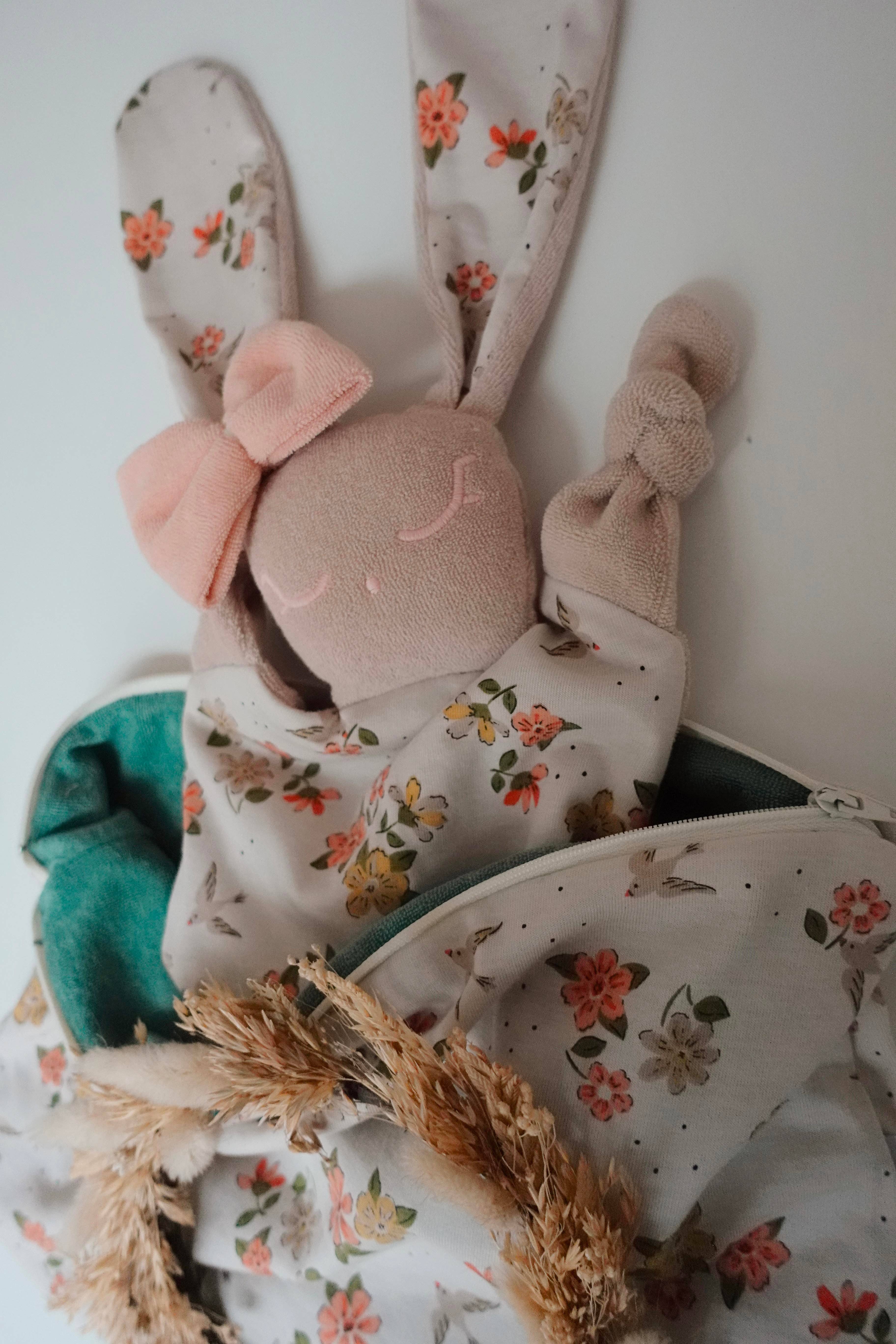 Louis & Jules Stambouli Conseil – Engroshandel Hyggetæppe - Baby – Doudou svamp chouchou – babyfugle15