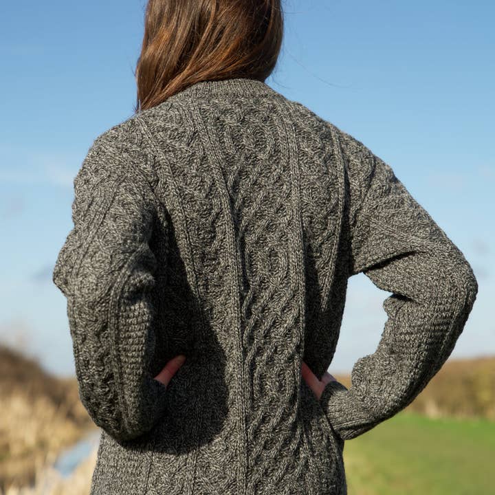 Mars Knitwear – Pulôver - Unissexo por atacado – Suéter Aran em Lã Britânica - Tweed Cinza4