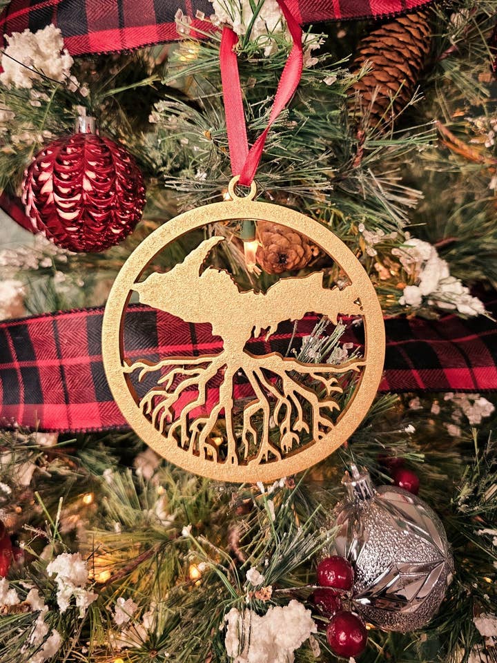 Yooper Roots Christmas Ornament, Upper Peninsula Michigan for wholesale by KobasicCreations