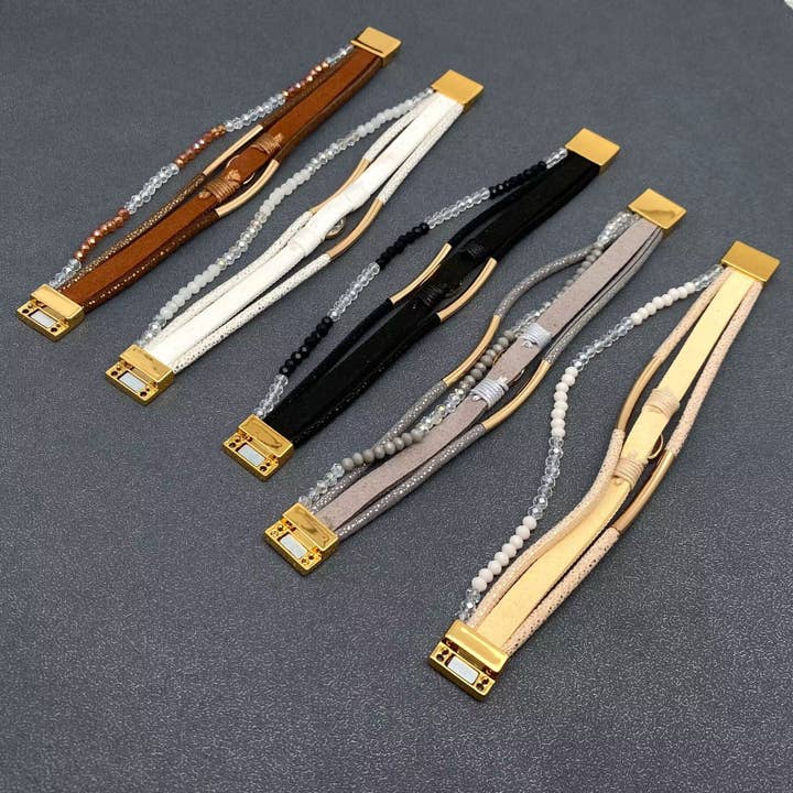 Mio Queena – wholesale Pärlarmband – Läderarmband med vävd och pärlad 4-lagers design - LB7