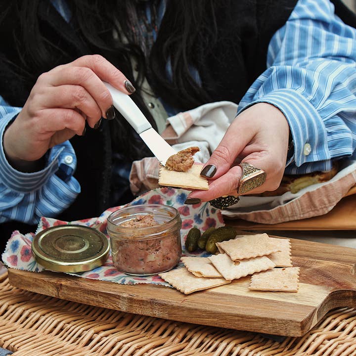 Fabrique Délices - Wholesale Shelf Stable Prepared Meal - Duck Rillettes Shelf-Stable4