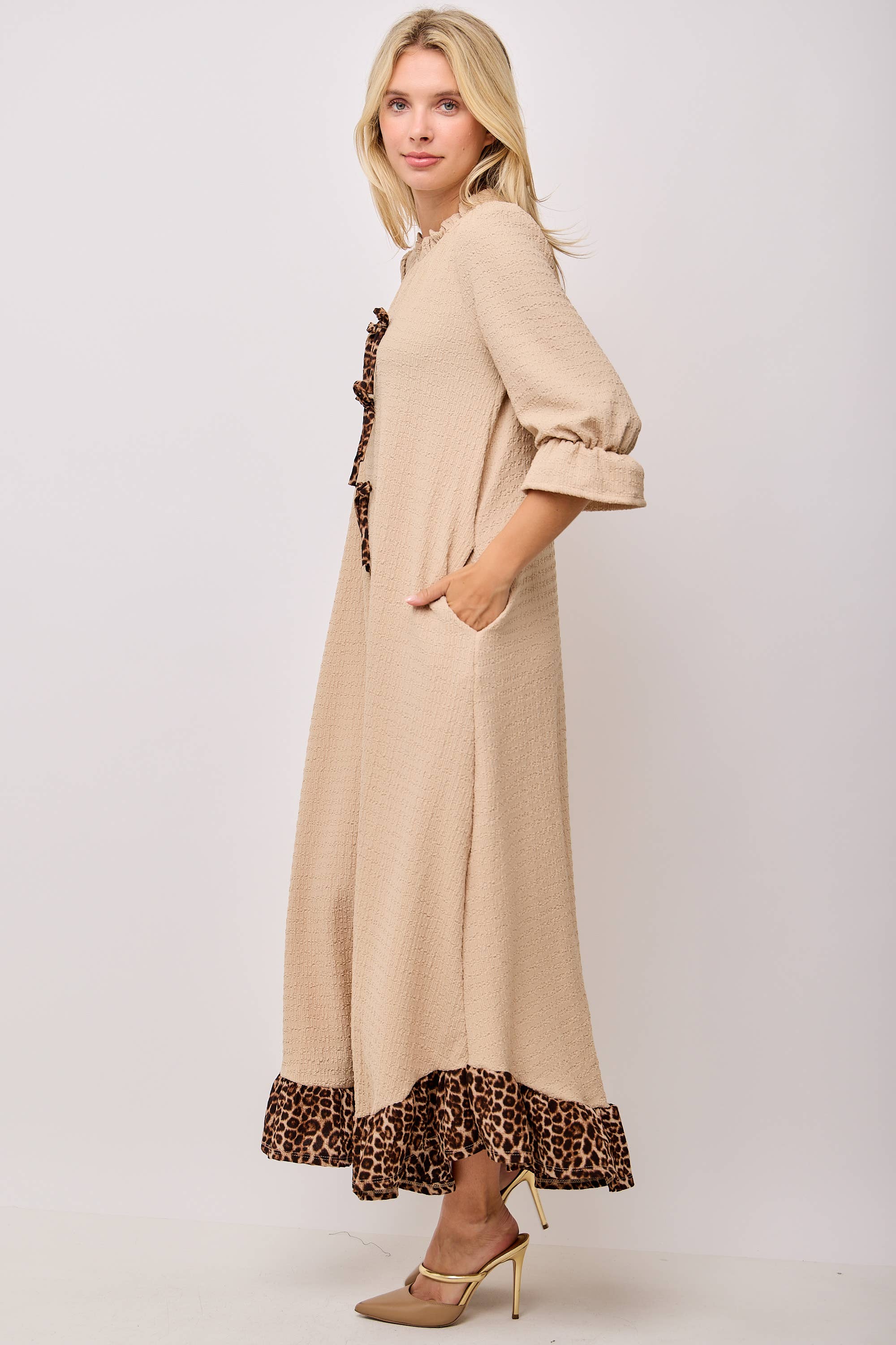 Celeste Clothing - Wholesale Dress - Women's - WOMEN'S PLUS SIZE  MAXI DRESS -LEOPARD CONTRAST AND BOWS 18