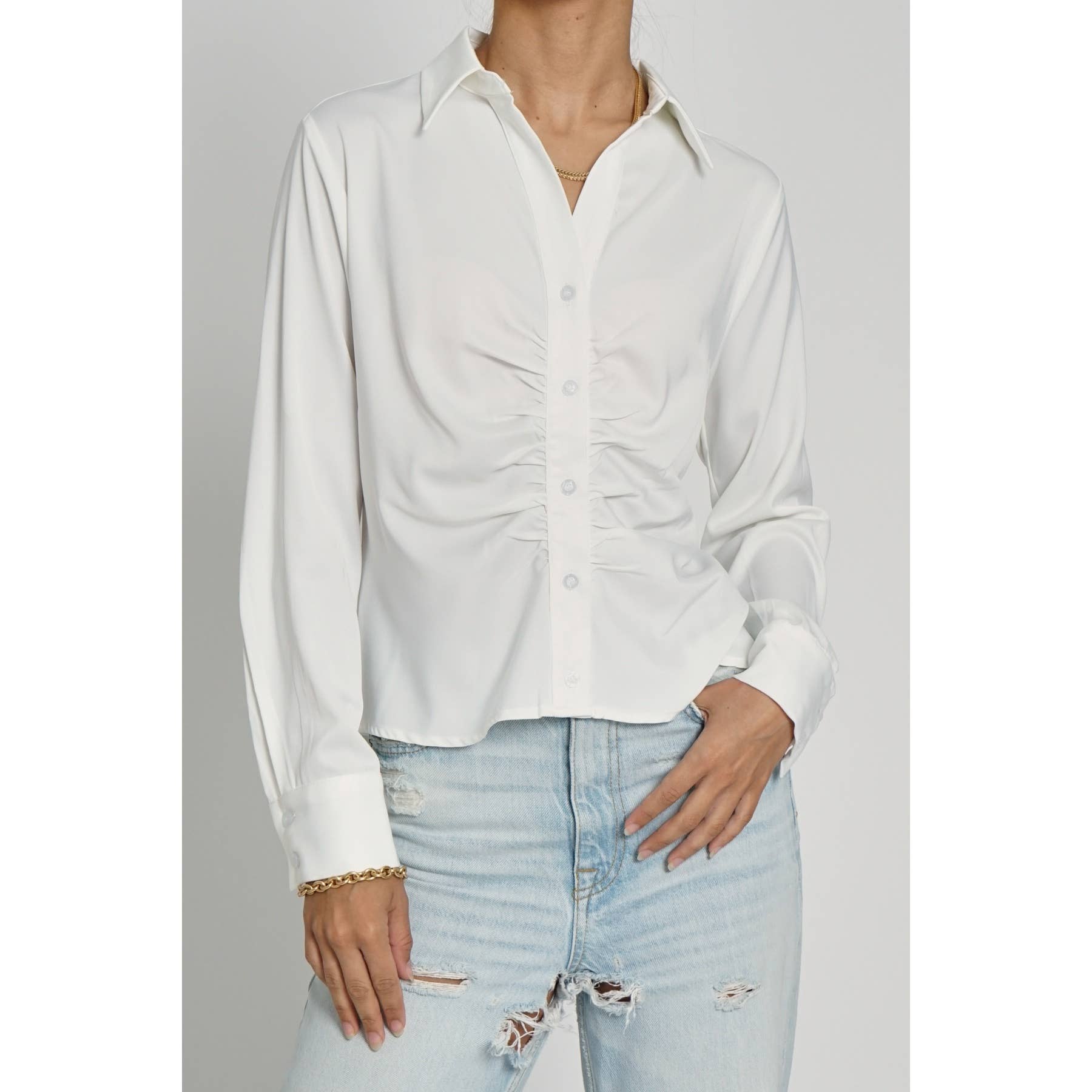 Sans Souci – Camisa com botões no colarinho – Mulher por atacado – CAMISA COM BOTÕES DE CETIM FRANZIDO8