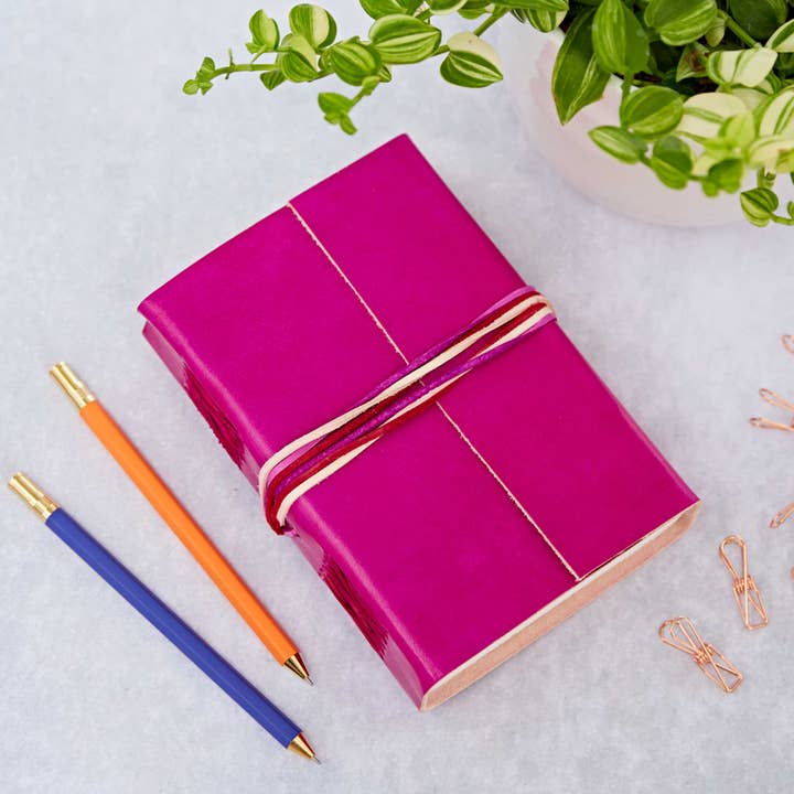 The Paper High Gift Company Limited – Großhandel Tagebuch – Notizbuch aus farbigem Leder mit String