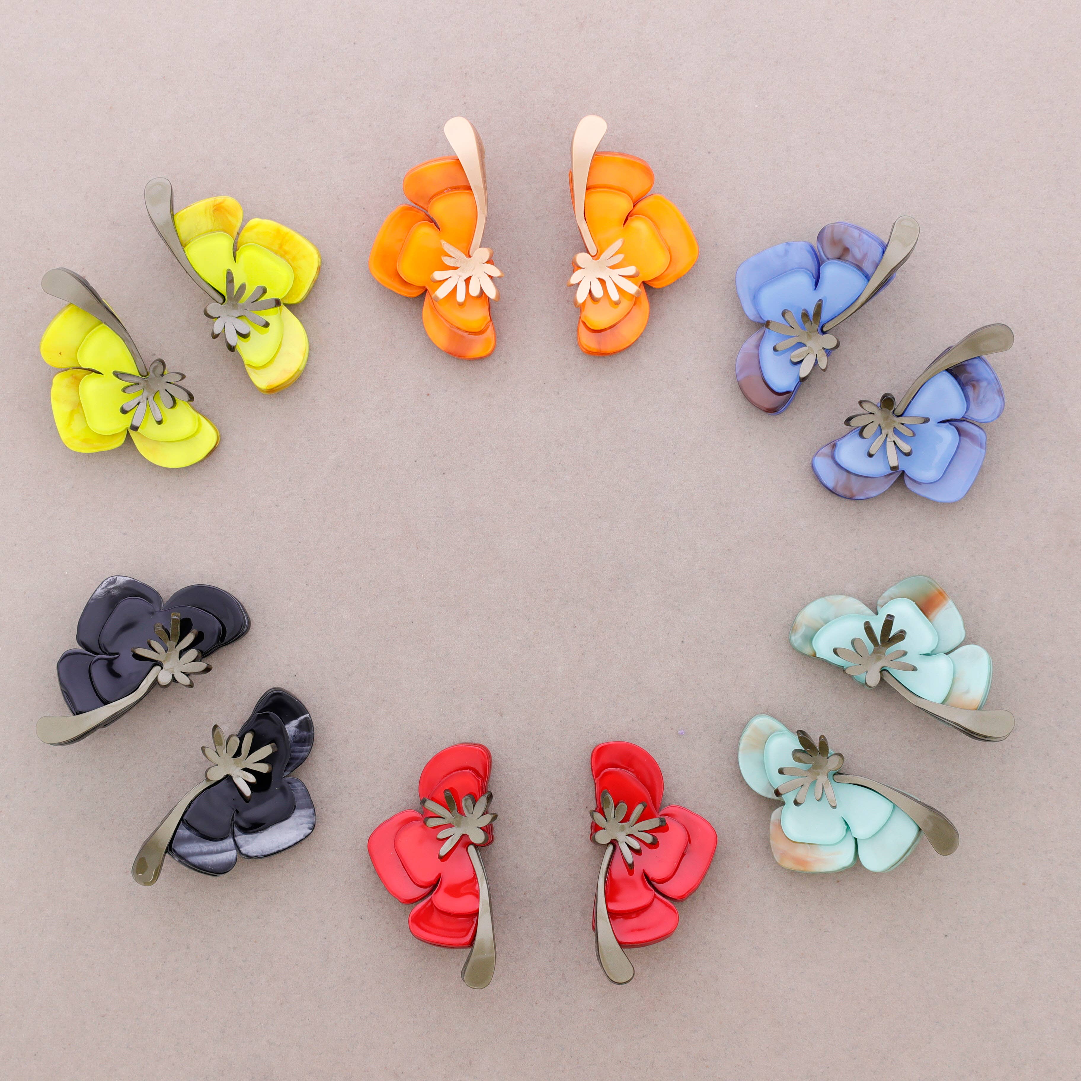 Sonata – wholesale Dangle earrings – Resin Flower Earrings6