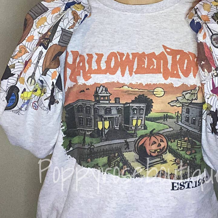 PoppyRoseBoutique – wholesale Graphic sweatshirt – Women’s – Halloween town sweatshirt