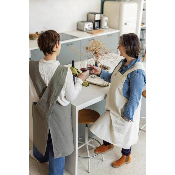 Maison Vivaraise & La Cerise sur le Gâteau - Wholesale Apron - Haru Ombre 78 x 100 Recycled Japanese Cooking Apron2