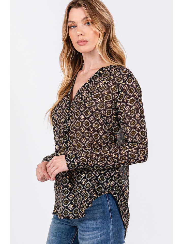 Sage + Fig - Wholesale Blouse - Women's - MULTI DIAMOND PRINT BLOUSE (ST71039) 2
