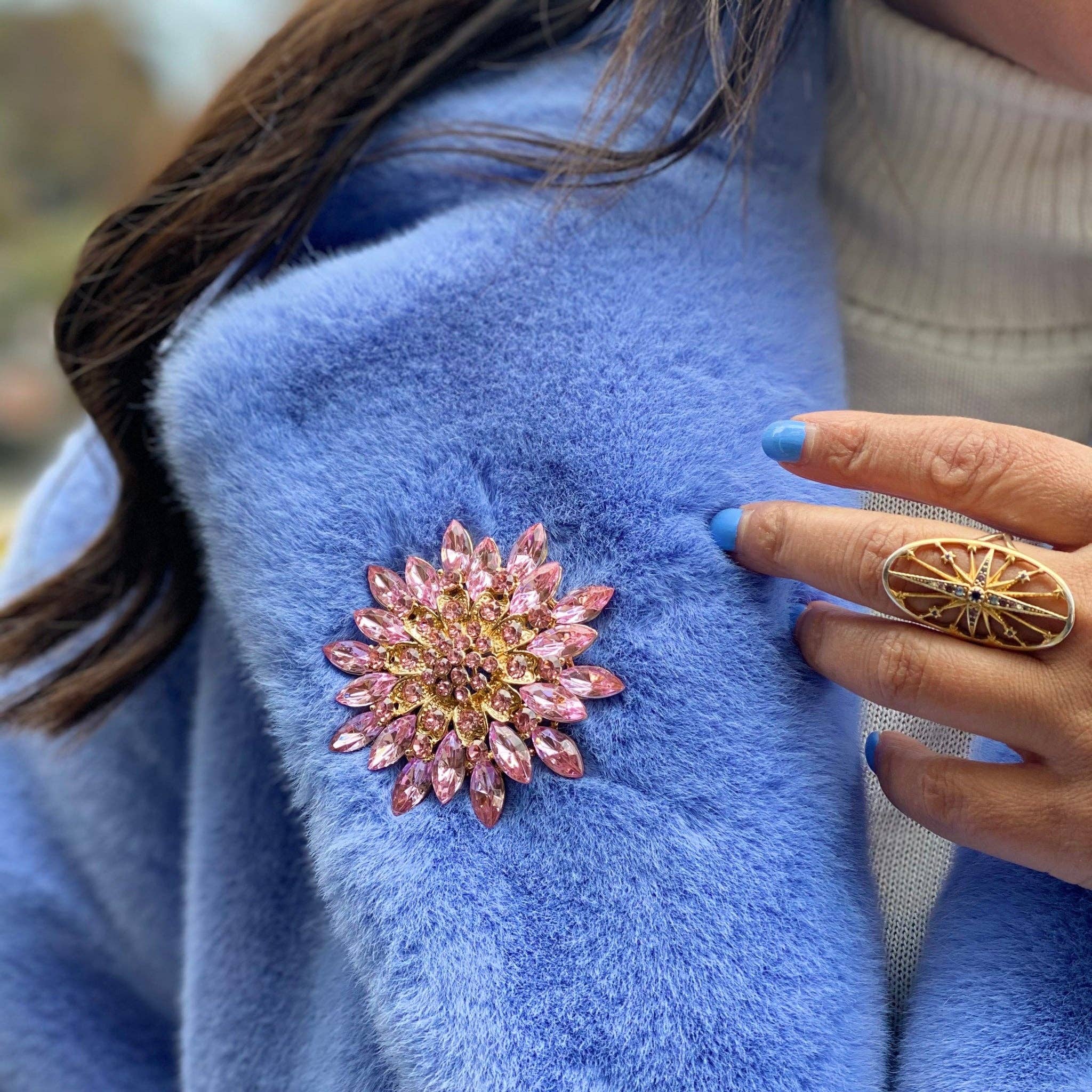 QueenMee Accessories - Wholesale Brooch - Vintage Brooch Large with Crystal14