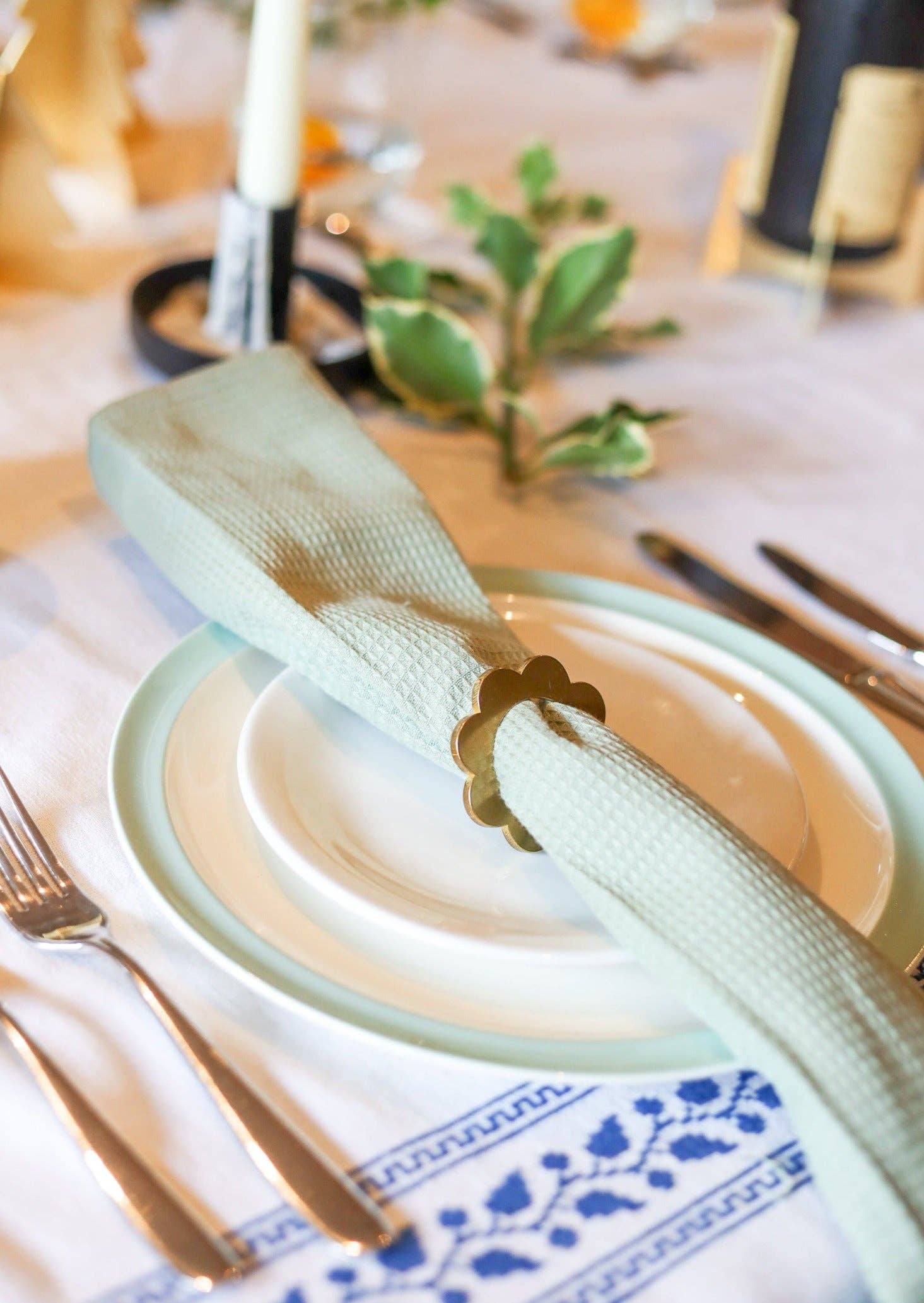 Pivot - Wholesale Napkin Ring - Napkin Rings - Brass (Set of 2)4