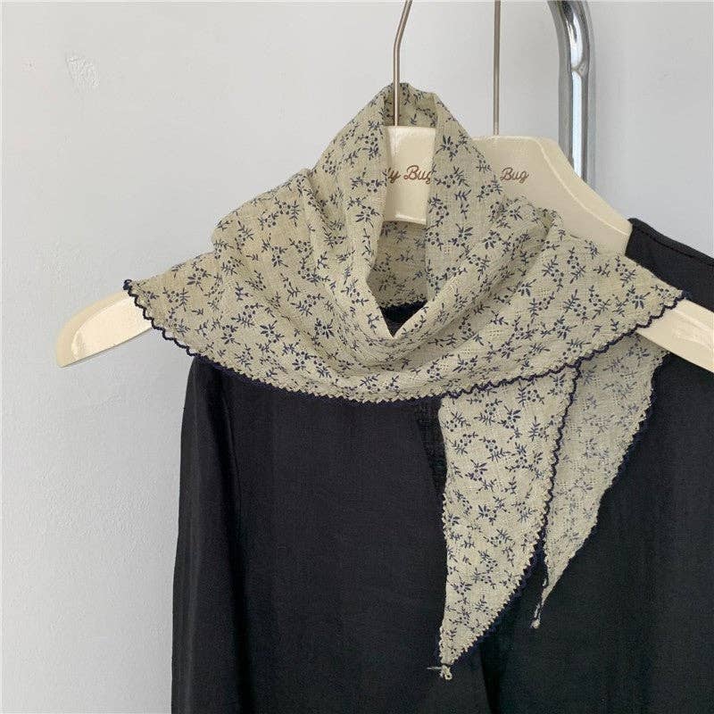 Ekartini - Wholesale Scarf - Women's - Printed Triangle Scarf1