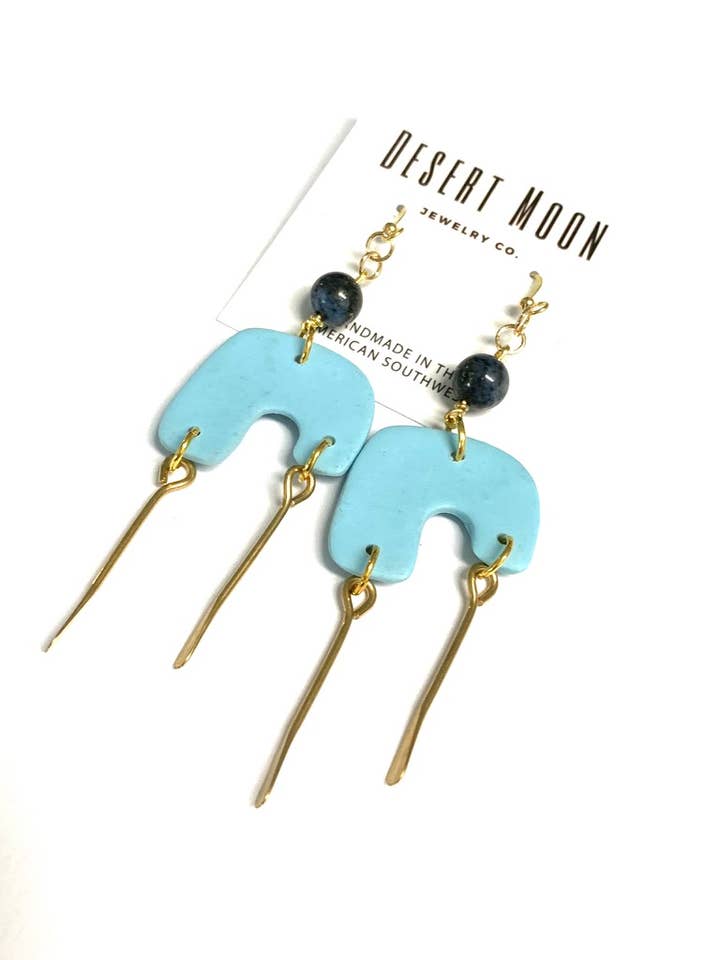 Lía Örhängen för wholesale av Desert Moon Jewelry Co.