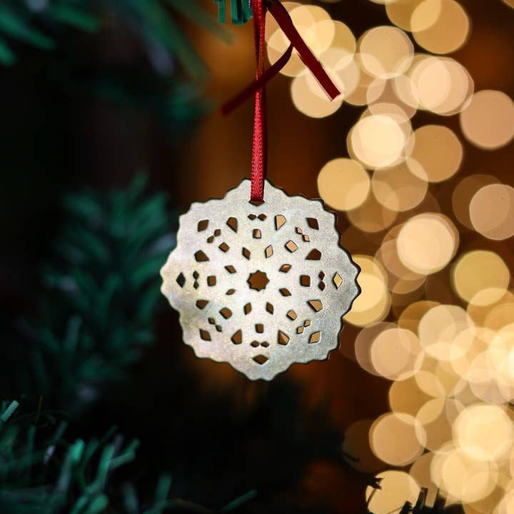 Pivot - Wholesale Ornament Set - Three Snowflakes Decoration Bundle (Set of 3)3