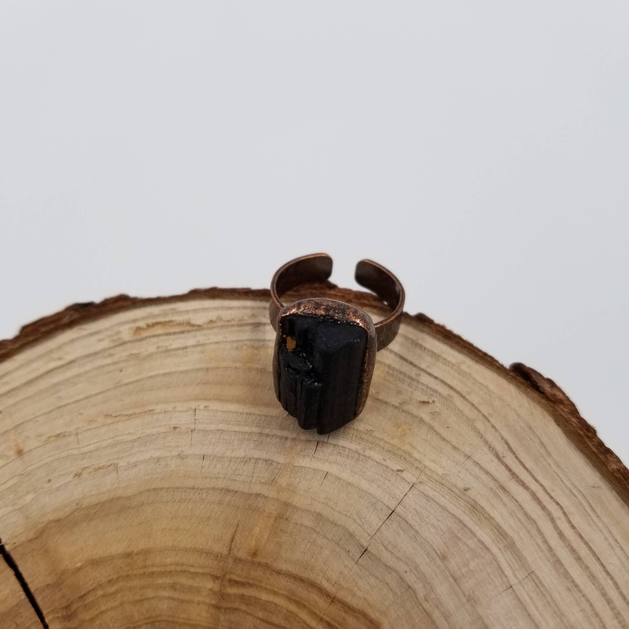 CHAKRA JEWELRY - Wholesale Cocktail/statement ring - Adjustable Natural Stone Chakra Ring2