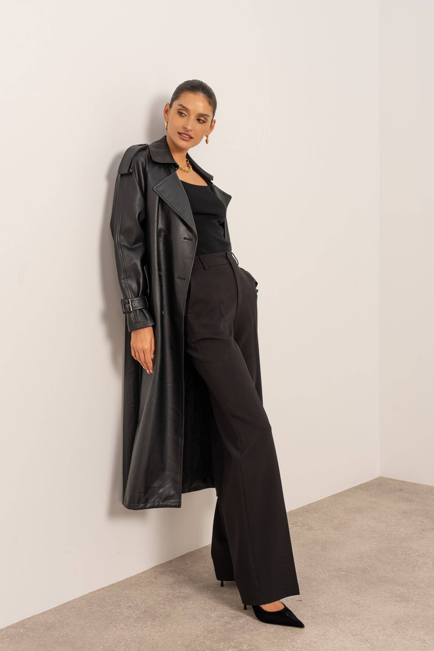 Attentif Paris - Wholesale Trench Coat - Women's - Long vegan leather trench coat10