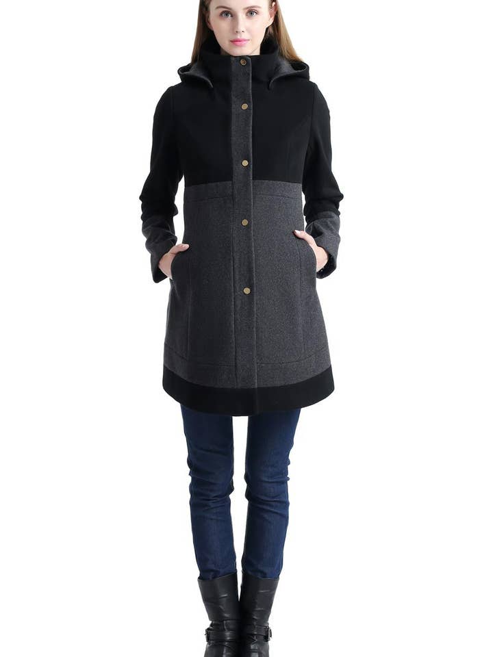 Kimi + Kai Manteau de maternité « Tessa » en laine mélangée colorblock Noir pour la vente par Kimi and Kai