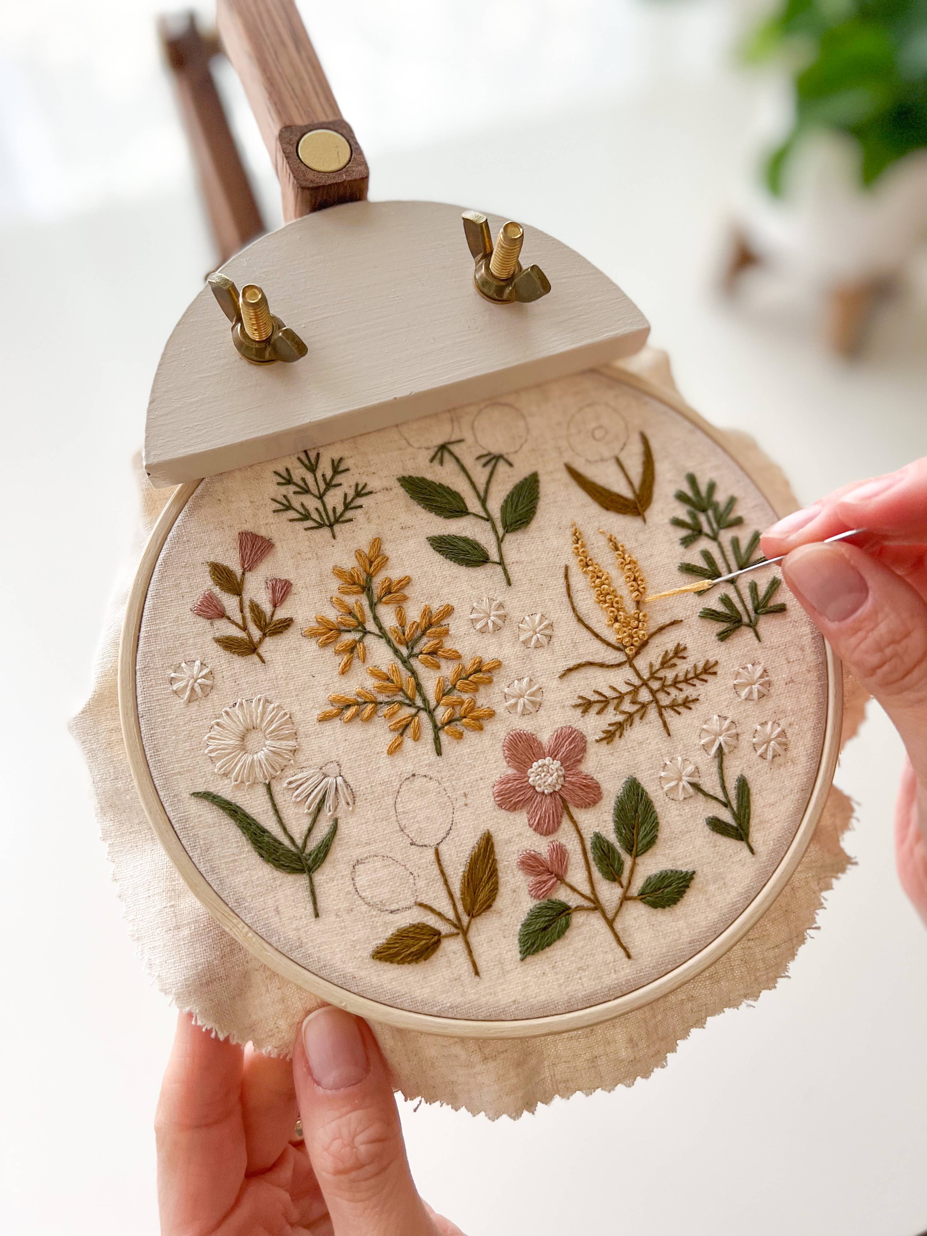 Matryoshka Doll Shop - Wholesale Embroidery/Cross Stitch Supplies - Embroidery fabric bundle, linen blend embroidery fabric pack9