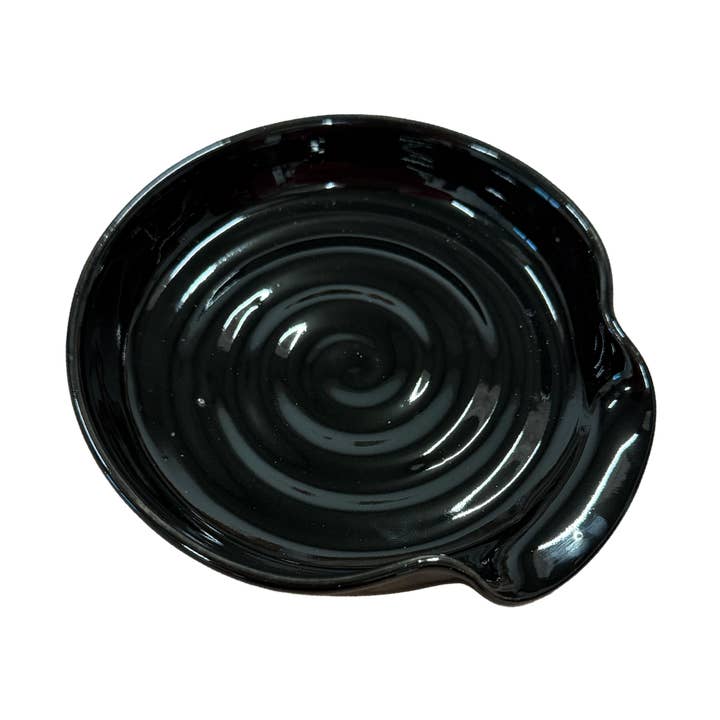 Repos-cuillère noir brillant pour la vente par Paige Mitchell