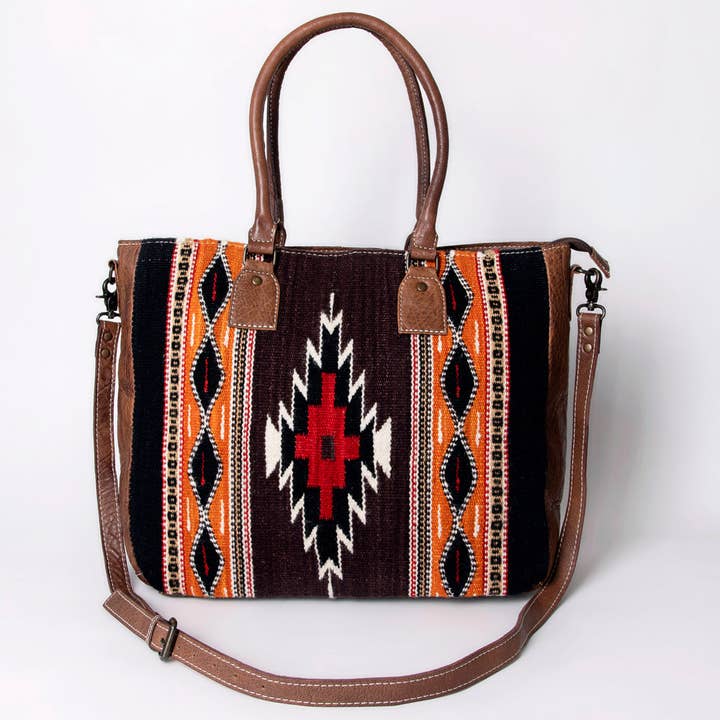 LS Western - Wholesale Tote Bag - Women's - ADBG1005 American Darling Handwoven Saddle Blanket Tote Bag Genuine Leather Trim6