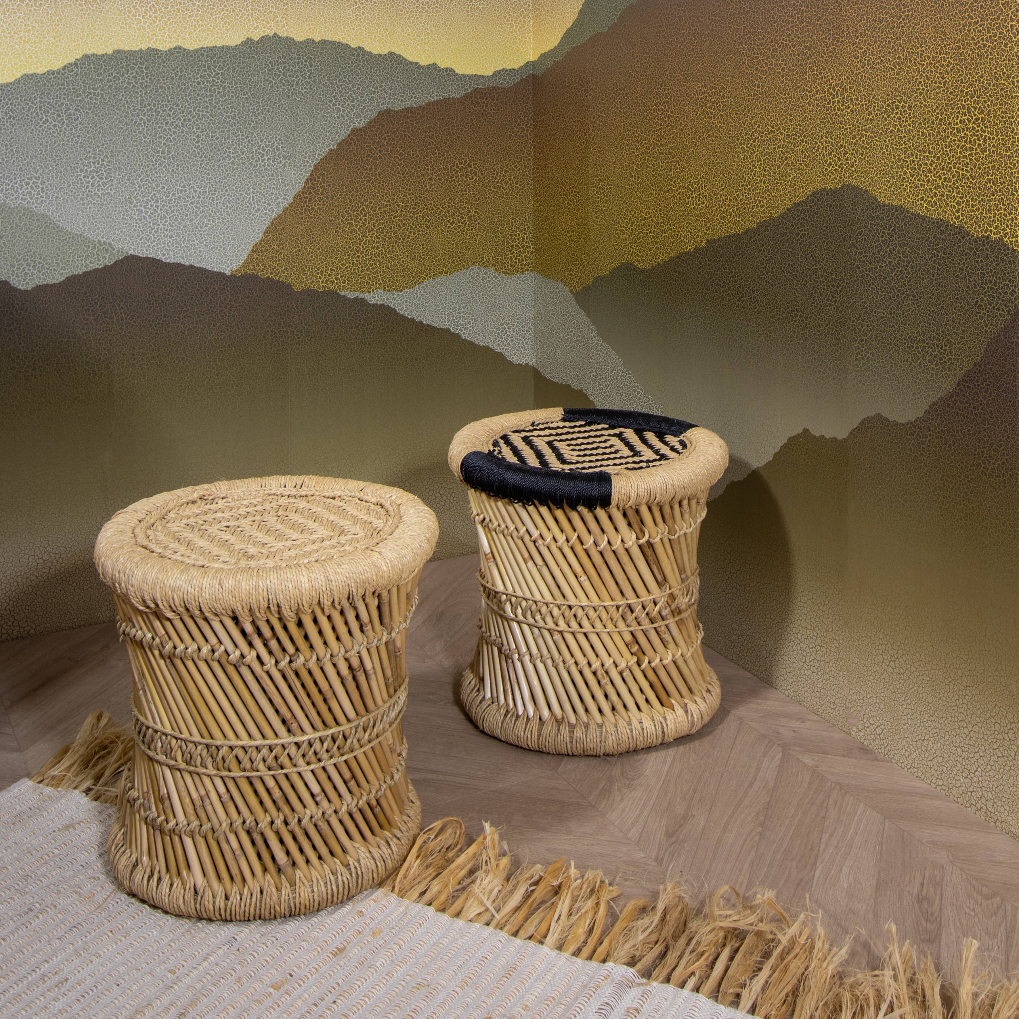 Now's Home - Venta al por mayor Mesas auxiliares - Mueble de acento tejido a mano en bambú natural y negro Zamzebe D39xA393