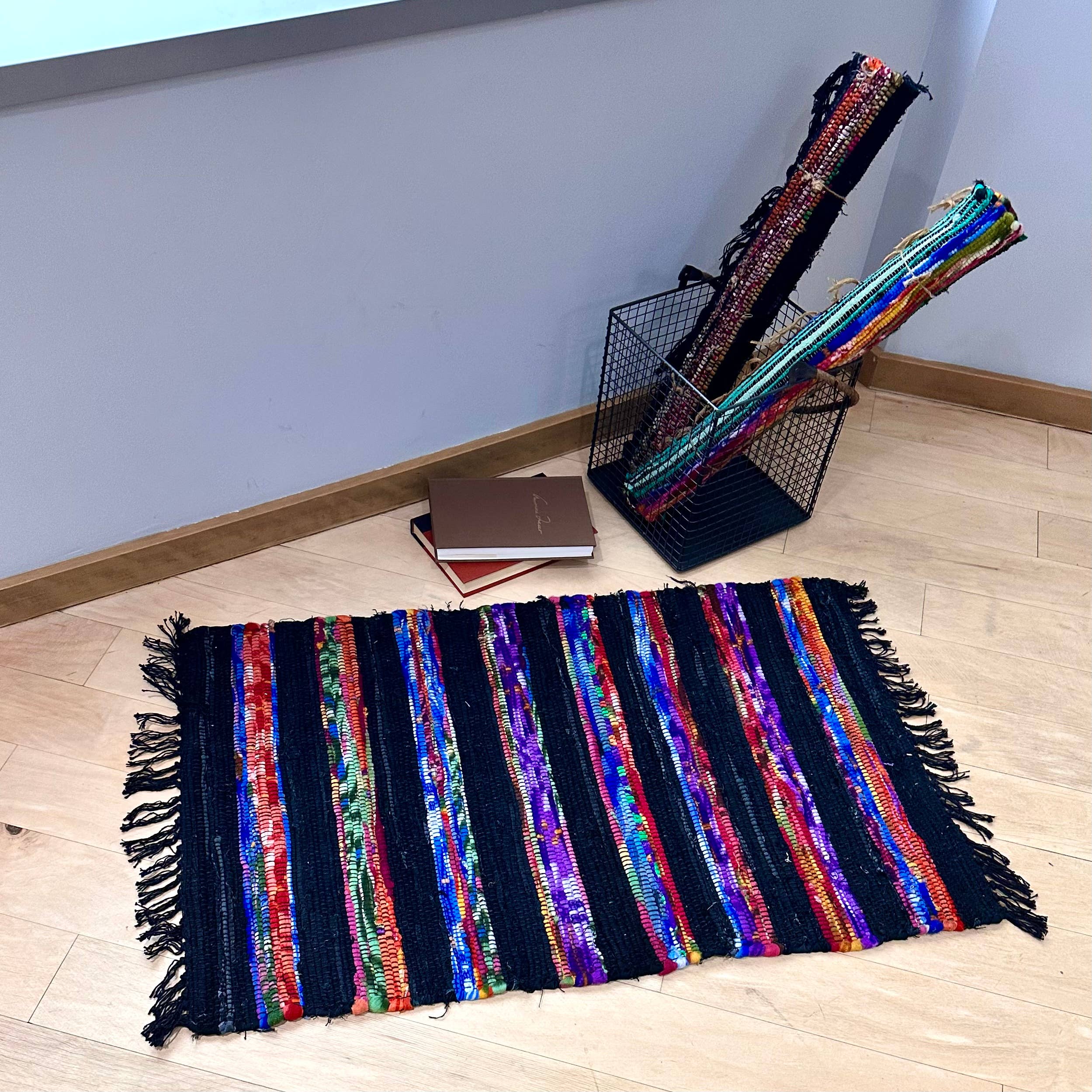 India Handicrafts Inc - Venta al por mayor Alfombra pequeña - Surtido de alfombras coloridas 33