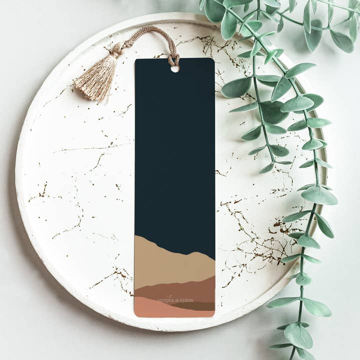 Victoria in Design - Vendita all'ingrosso Segnalibro - Segnalibro Desert Night con nappina3