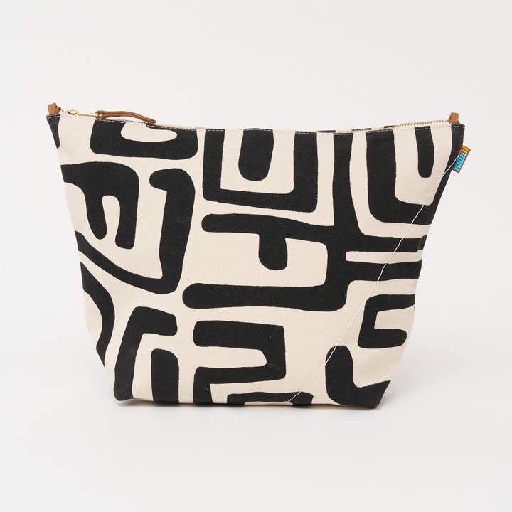 Jumbo Convertible Pouch - Black Kuba for wholesale by Ubuntu Life