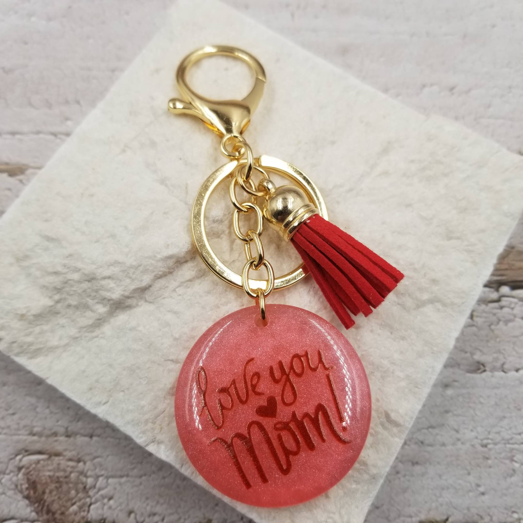 Treasure Wholesale - Wholesale Keychain - Women's - LOVE YOU MOM Tassels Keychain - Mother's Day Gift2