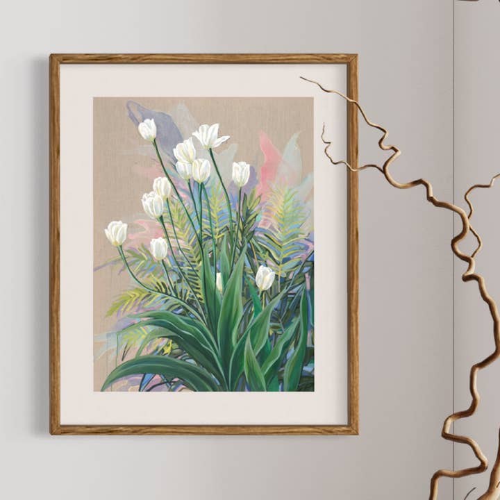 Tulipes blanches sur lin - Impression sur toile verticale pour la vente par Meredith Raiford Art