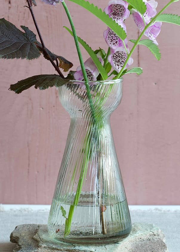 De Weldaad Authentic Interior - Wholesale Decorating Tool - Hyacinth vase ribbed glass WEL2261