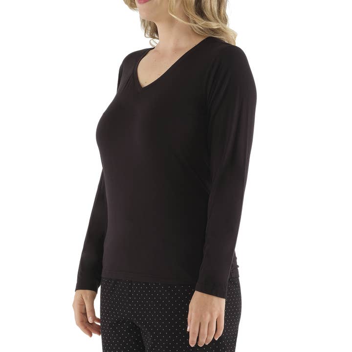 Magnolia Lounge - Wholesale T-shirt – women's - Women's Black Premium Bamboo V Neck Top2