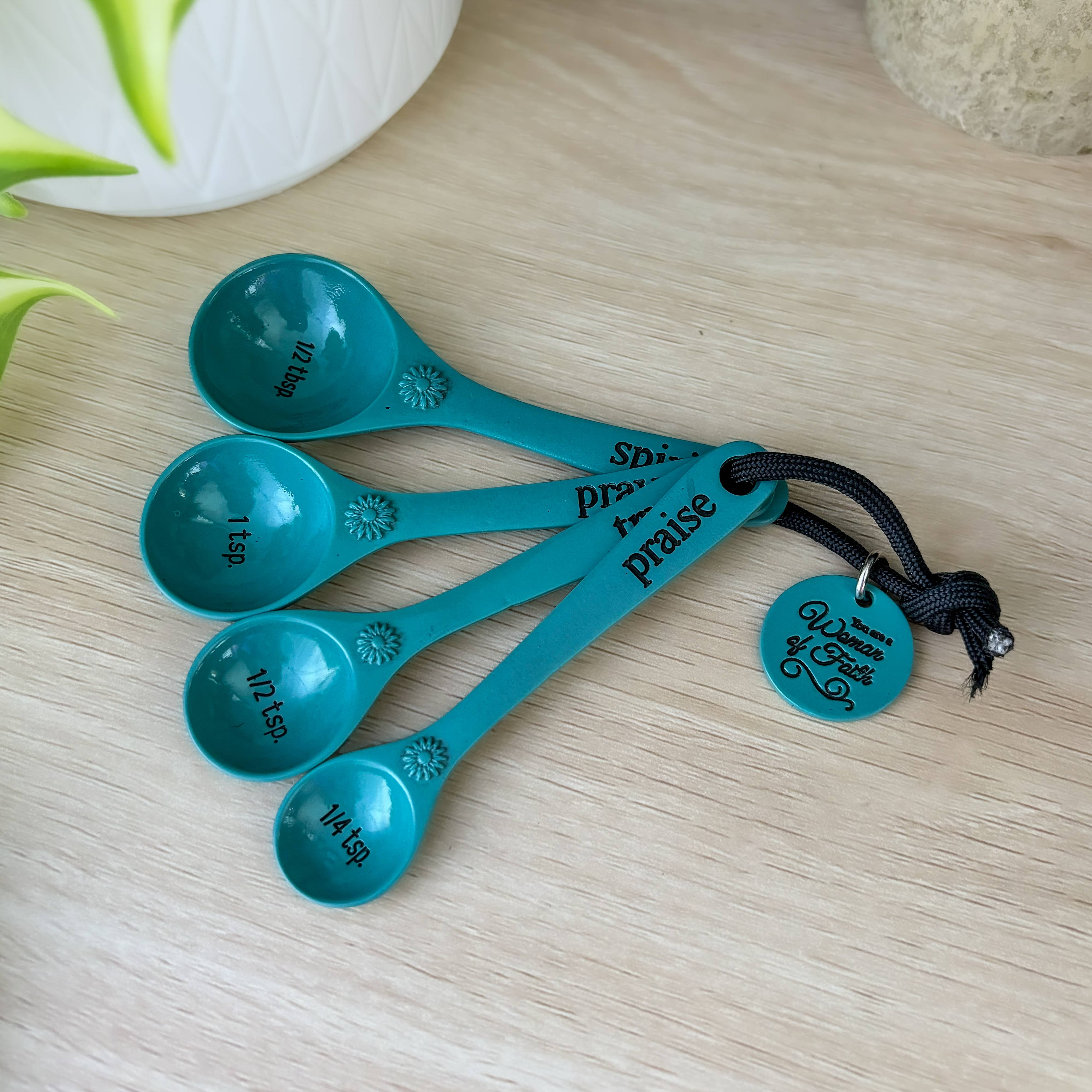 Abbey + CA Gift - Vente Cuillère doseuse - Cuillères à mesurer Woman of Faith3