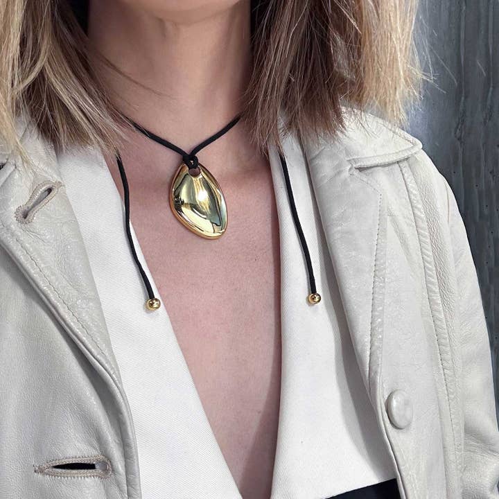 outofoffice - Wholesale Pendant/charm necklace - Helena Silver Cord Vegan Leather Necklace 7