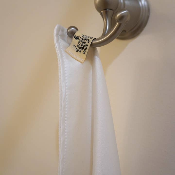 Natural Silk Face Blotting Towel for wholesale on Faire