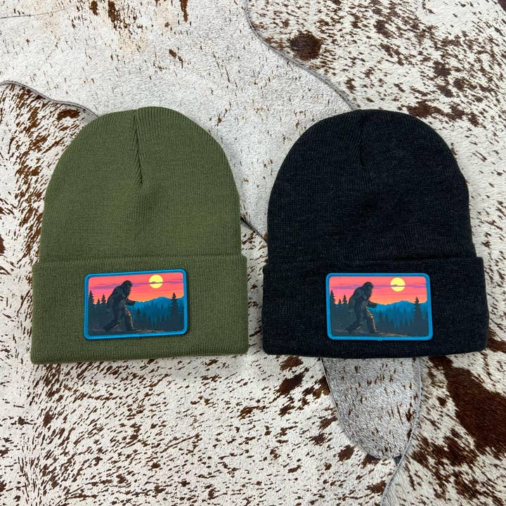 NDesigns Leather - Wholesale Beanie - Unisex - BIGFOOT Patch beanie1