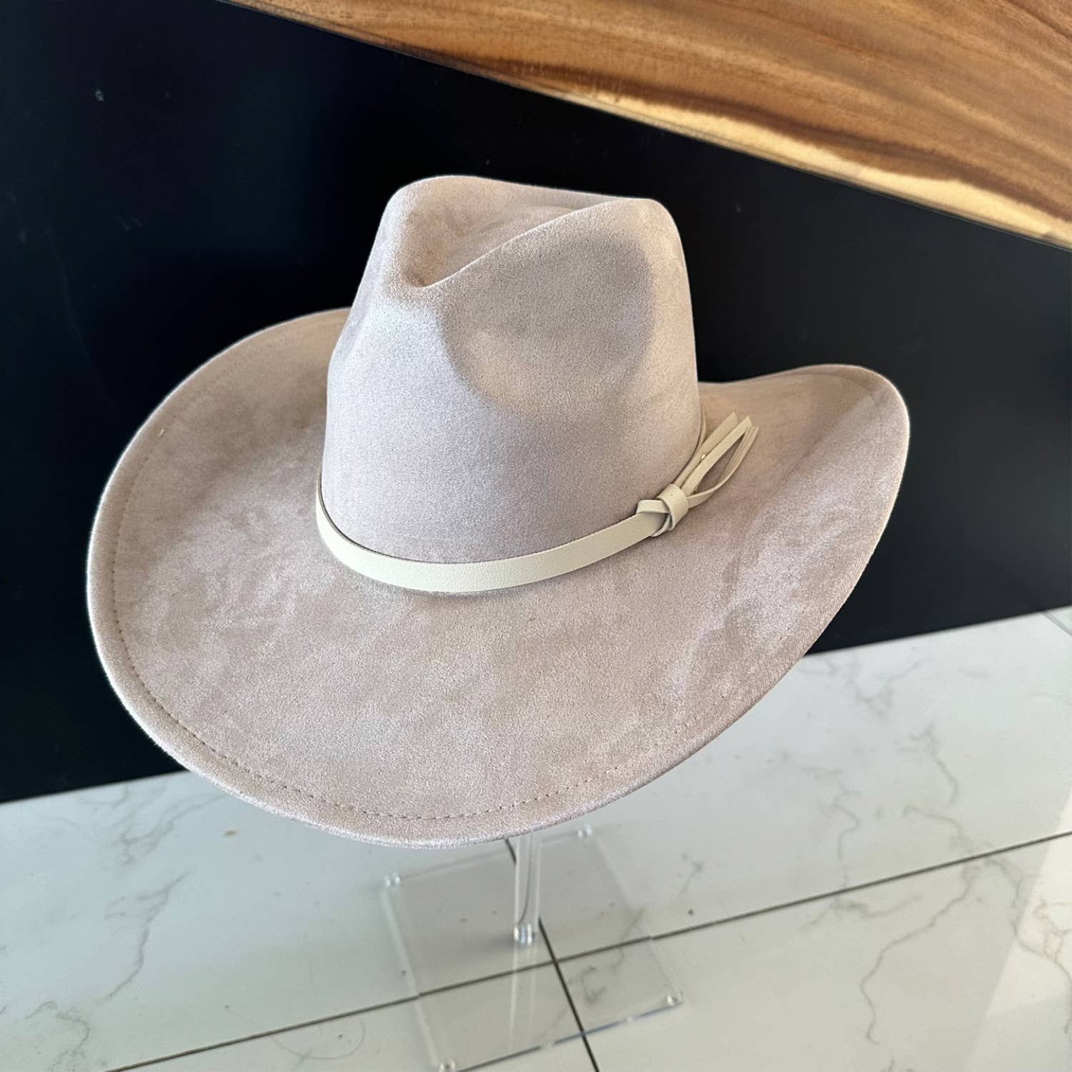One and Only Accessories - Wholesale Cowboy Hat - Women's - Best sller Fashion Vegan suede cattleman cowboy hat  (Copy)17