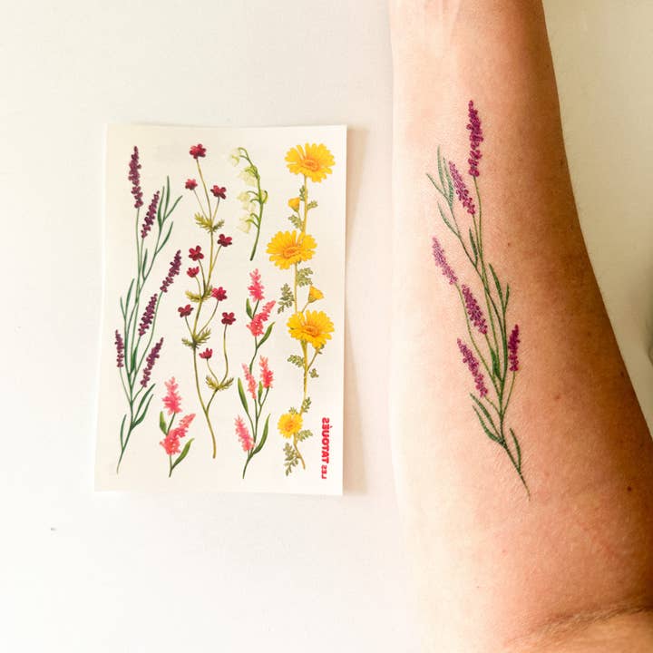 Delicate Flowers - Temporary Tattoos for wholesale by Les Tatoués